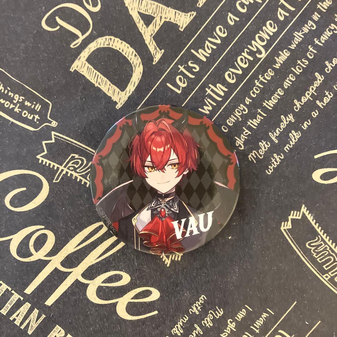 ばぁうくん缶バッジハロウィン（等身） - メルカリ