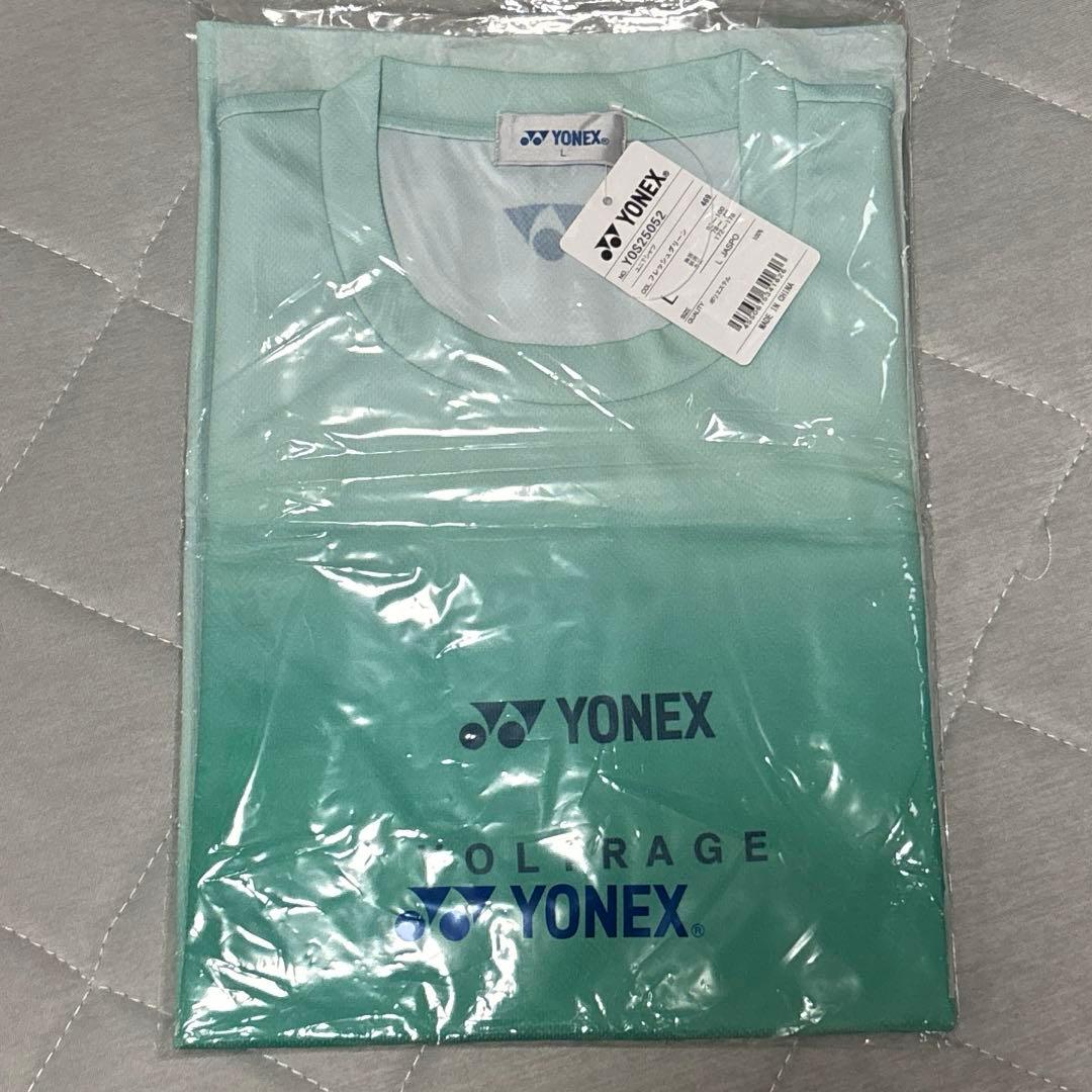 【早い者勝ち】ヨネックス ボルトレイジ Tシャツ Lサイズ 大会限定 🌿新ボルトレイジTシャツ🌿 やわらかいグリーンのグラデーションが印象