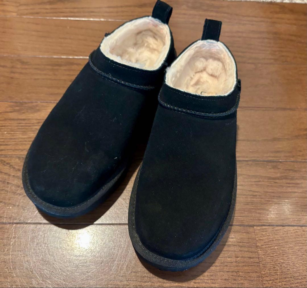 m*様 UGG クラシック マイクロ　ブラック　22cm スリッポン