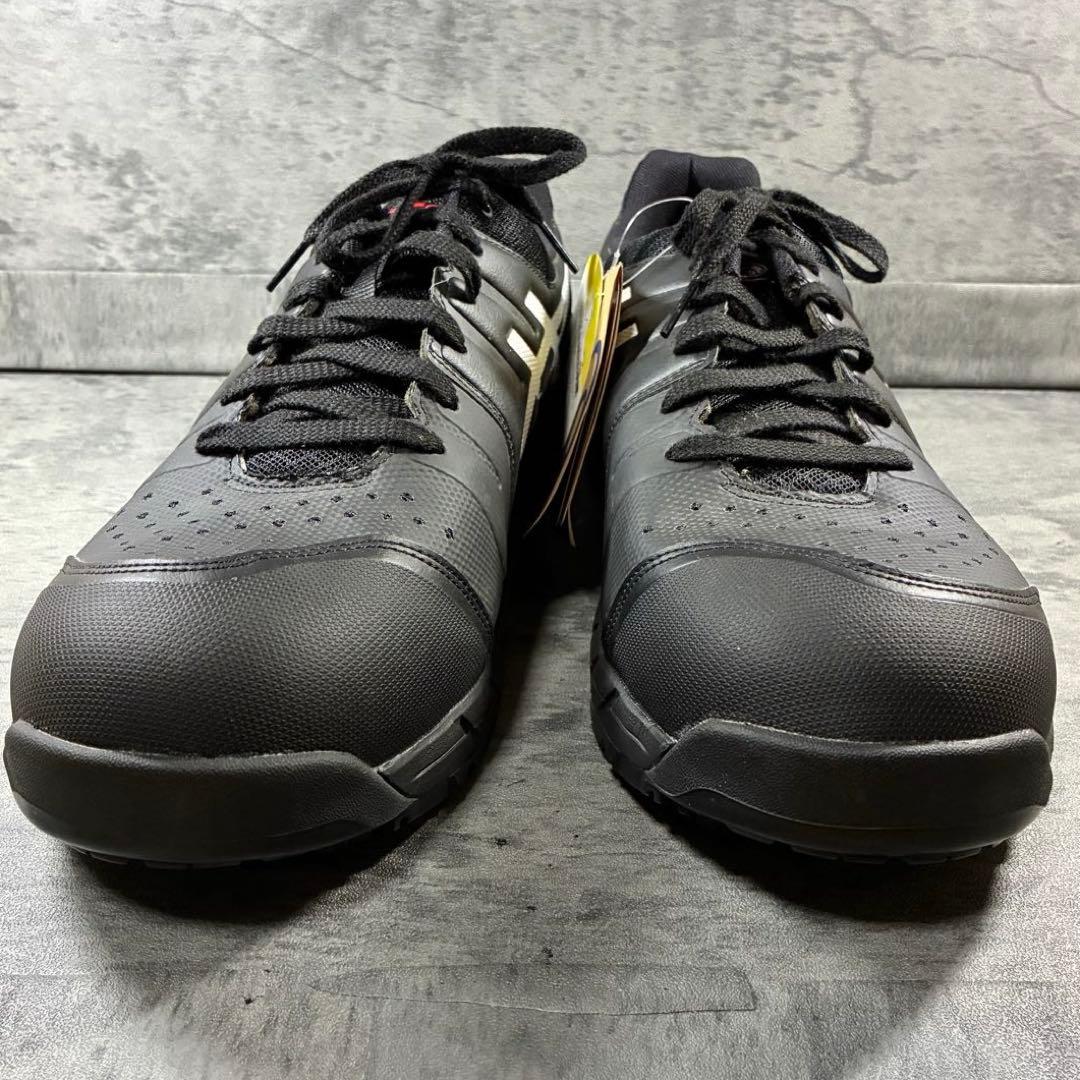 新品タグ付き✨【ASICS】安全靴 WINJOB CP113 32cm