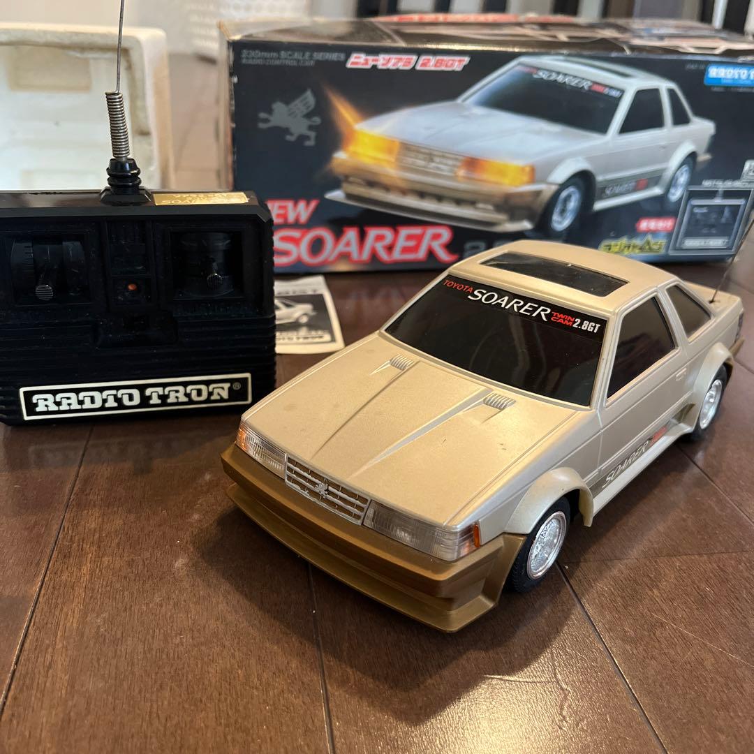 【ジャンク】トヨタ ソアラ ラジコン　ラジオトロン製