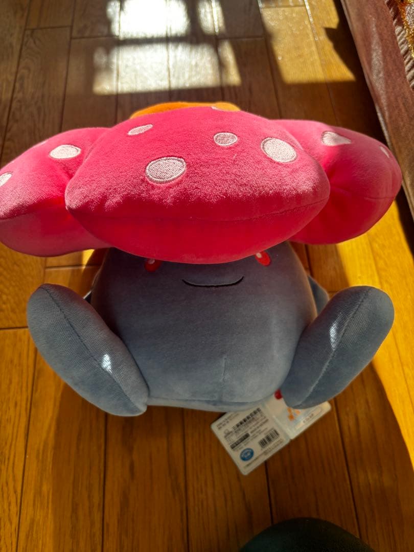 ラフレシア　もちふわクッション Amazon.co.jp: 三英貿易 ポケットモンスター もちふわクッション