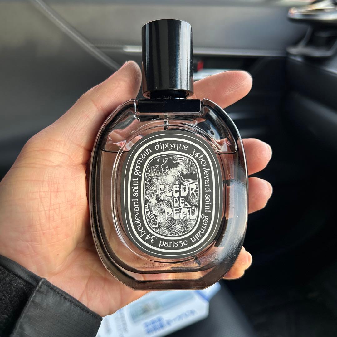 ディプティックオードパルファン　フルール　ドゥ　ポー箱・袋付き