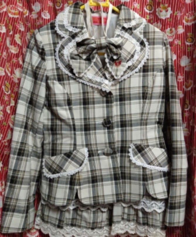 モ*モ様 ジャケット・スカート・リボンの３点セット【説明文必読】BABY スーツ