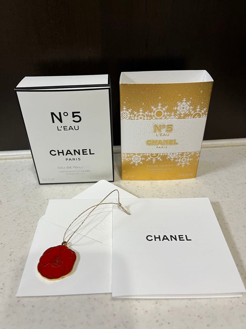 シャネルN°5 ロー オードゥ トワレット パース スプレイチャーム・チェーン付