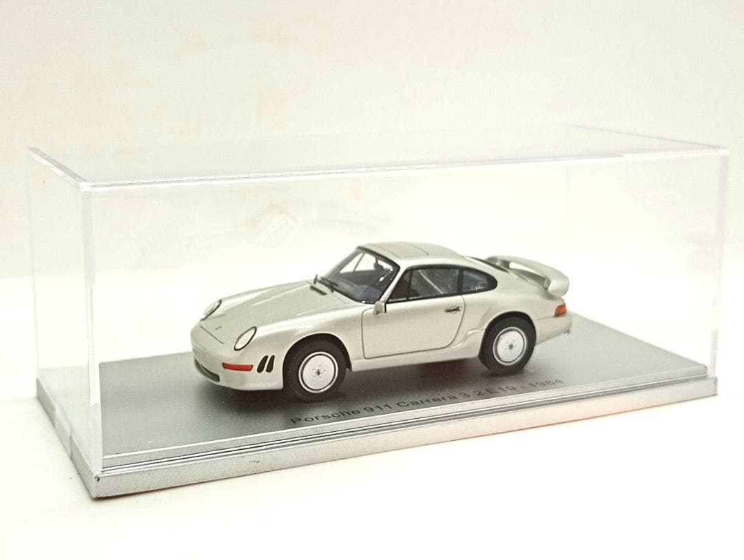 1/43 ポルシェ911 プロトタイプ 3.2カレラ E19 1984 シルバー