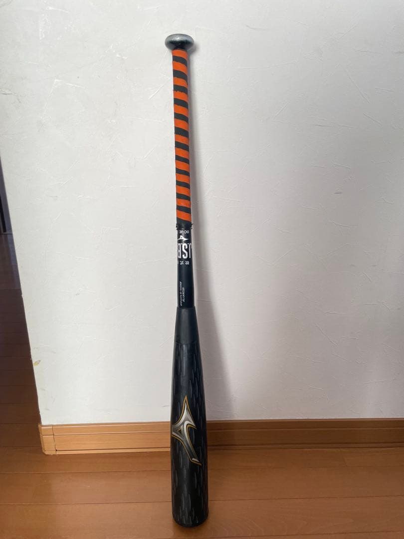 最終値下げ！ビヨンドマックスレガシーメタル軟式バット　83cmトップバランス