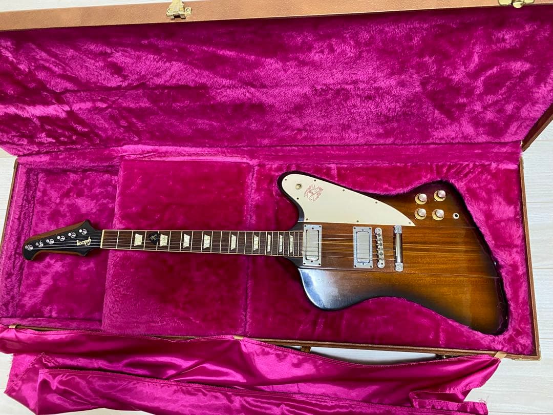 本日終了‼️　Gibson firebird タバコサンバースト　90年代