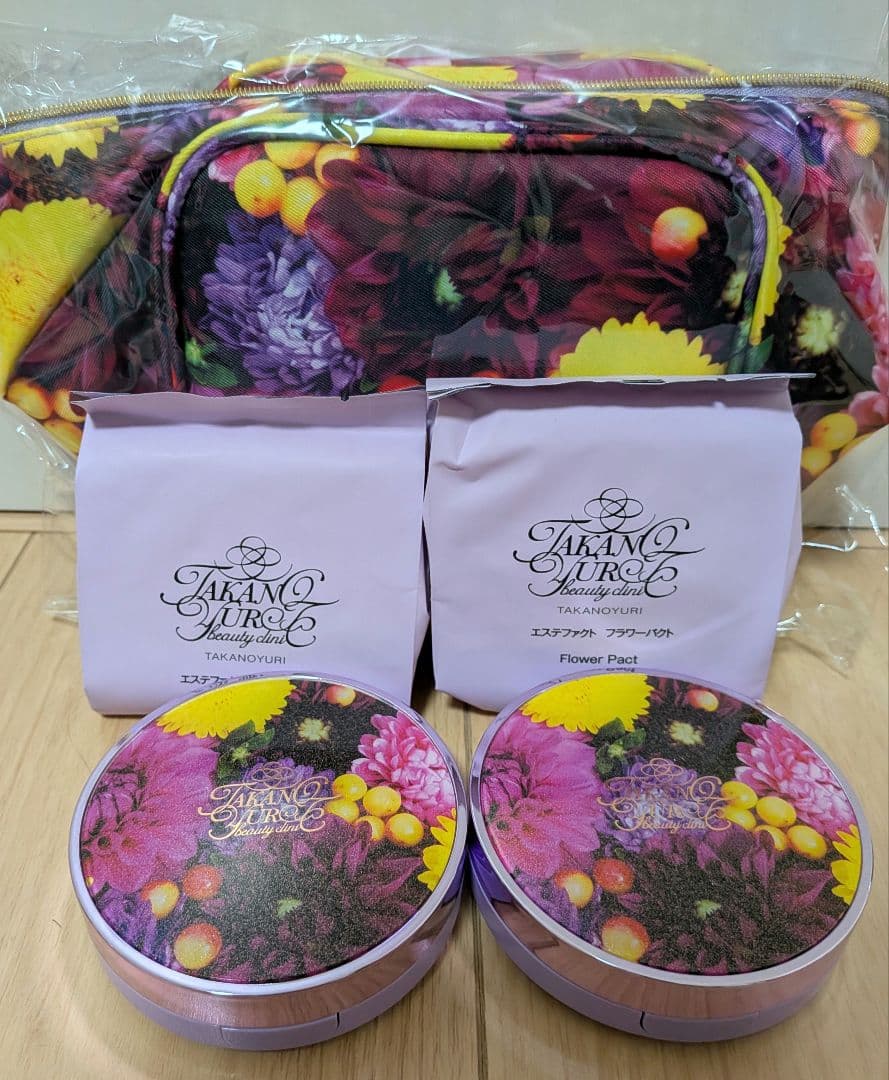 たかの友梨　エステファクト　ファンデーション　セット　ポーチ付