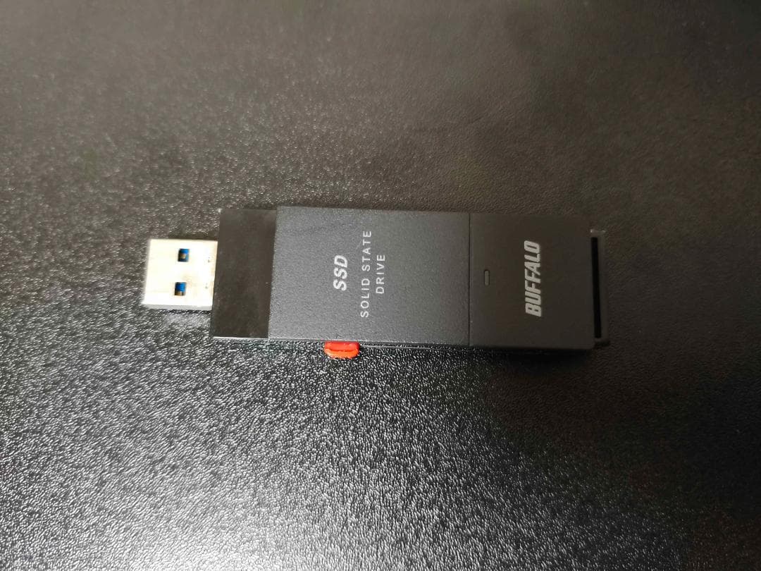 バッファロー 外付けSSD 1TB　SSD-PUT1.0U3-B/N
