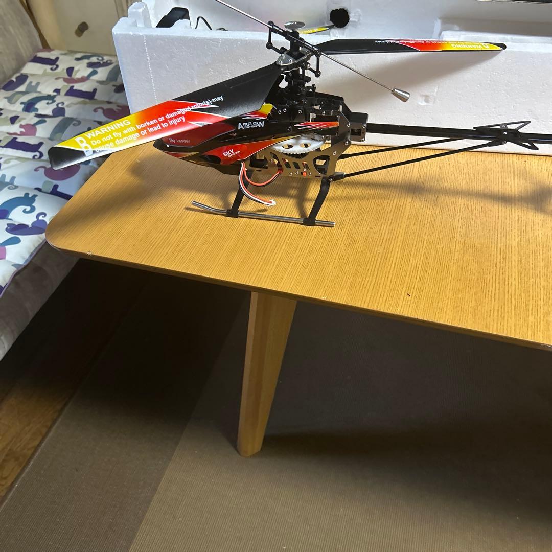 溝*二様 2.4 G加速モーターヘリコプター