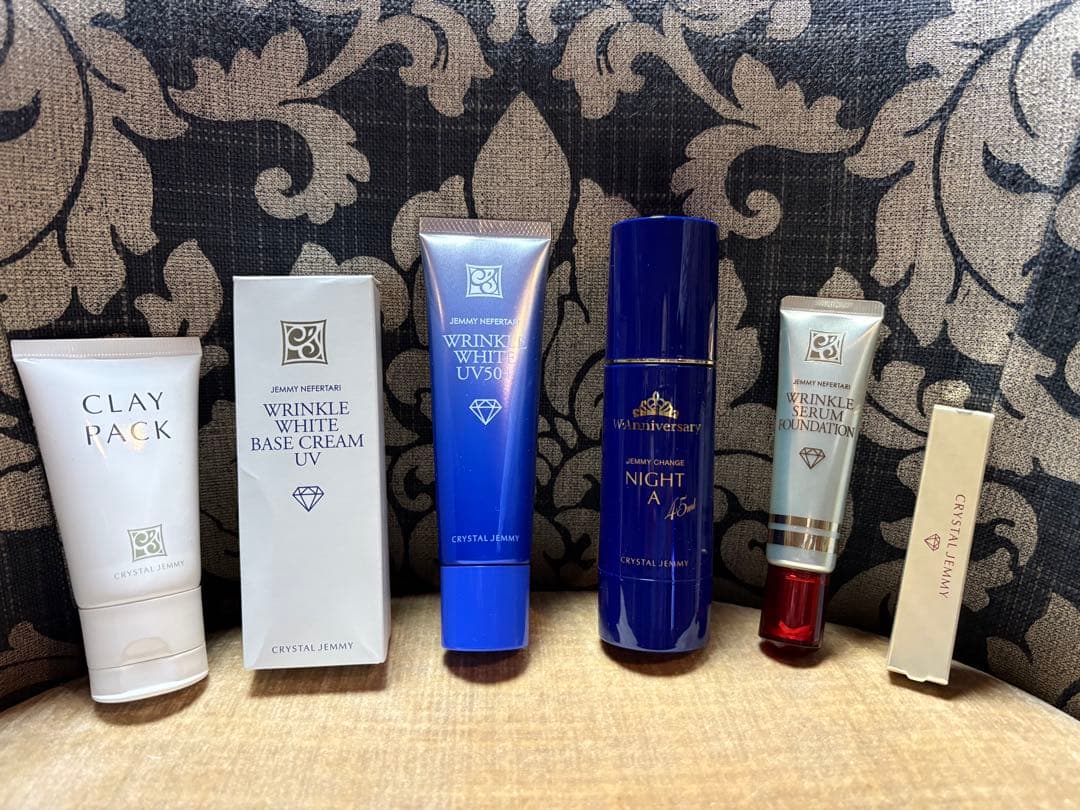 チェンジクリスタルジェミー6点まとめ売り 楽天市場】リップスティック 01 ／ 02 ／ 03 ／ 04 ／ 05／ 06 ／ 07