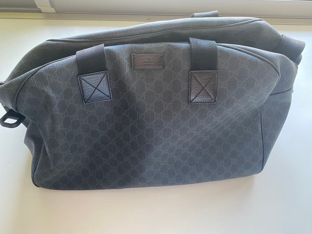 GUCCI グッチ　GGスプリーム　ボストンバッグ　保存袋つき