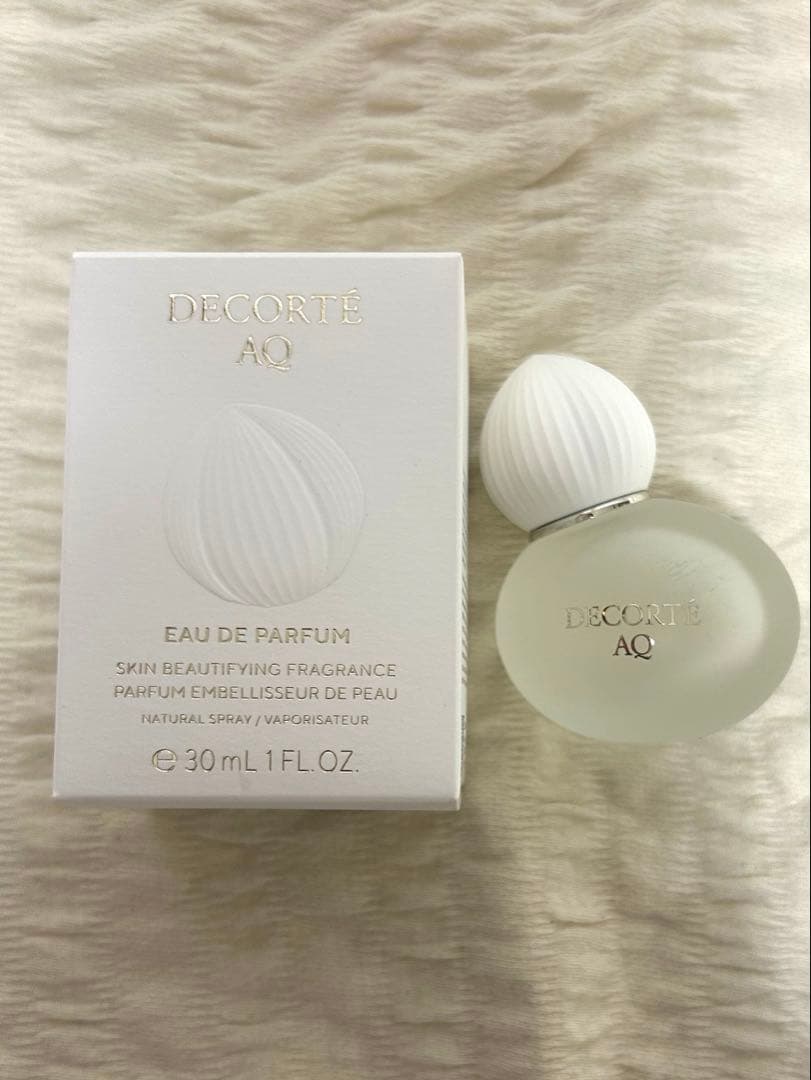 DECORTÉ AQ 香水　30ml 箱付き