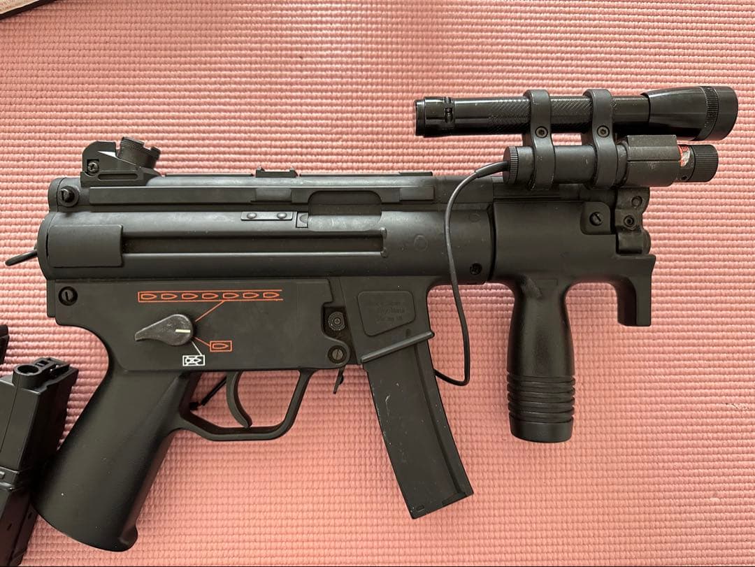 ジャンク？品東京マルイMP5K電動ガン