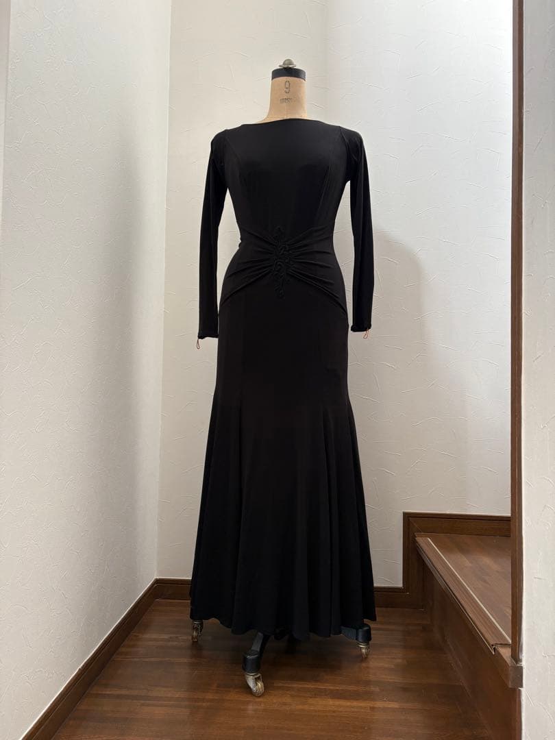 社交ダンス用黒ワンピース