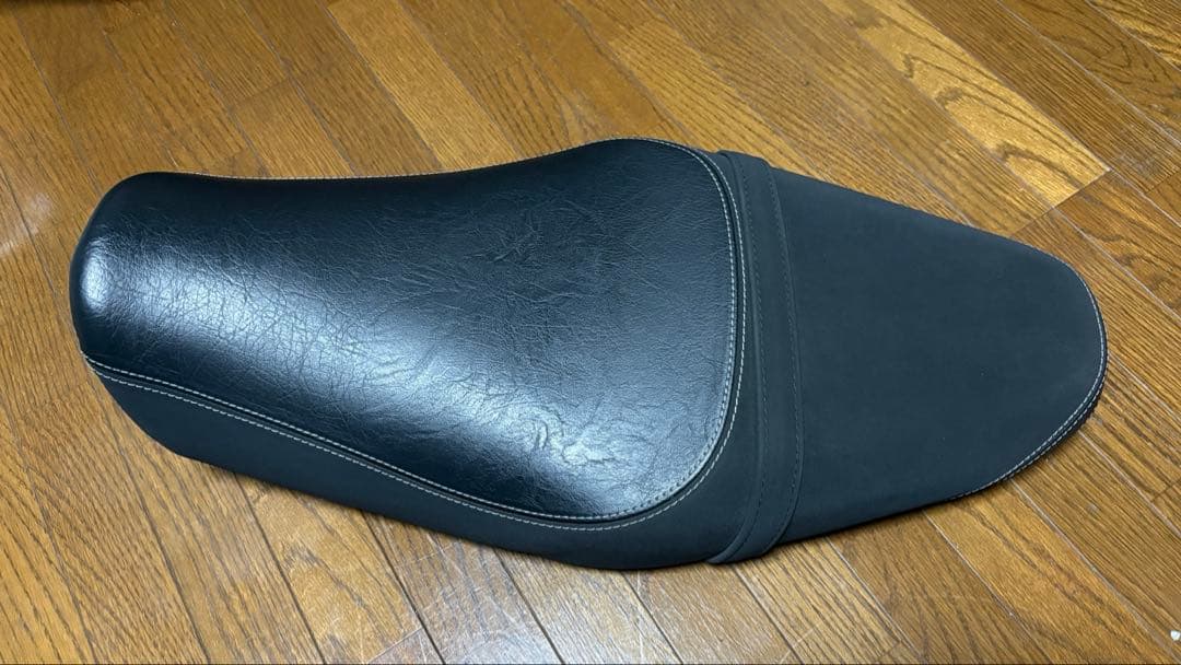 ワイズギア XSR700 ローダウンシート 20mmダウン