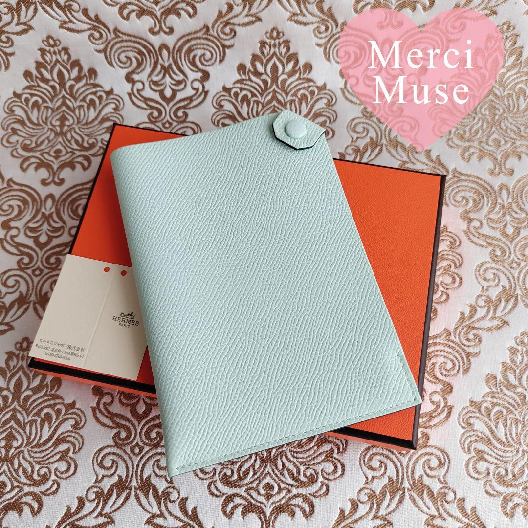 ❤未使用品❤エルメス ターマックPM ヴェールフィズ パスポート 母子手帳 W刻