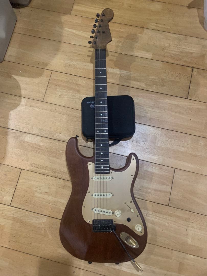A*x様 ストラトタイプ 自作コンポーネントギター