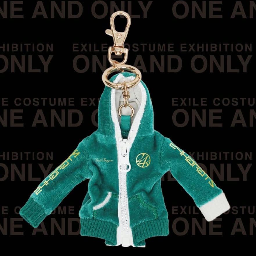 EXILE 衣装展示 限定グッズ 24karats - メルカリ