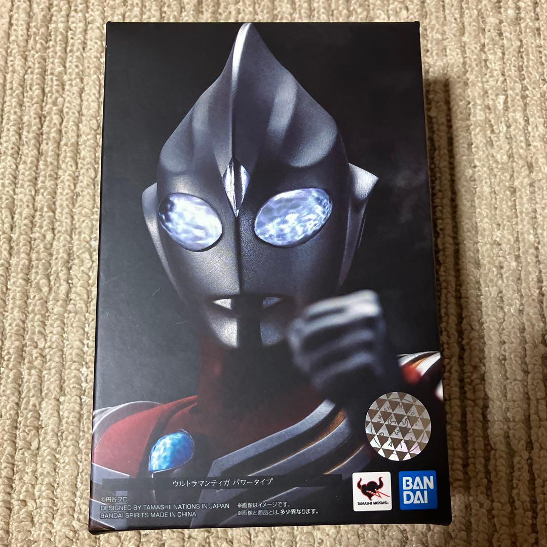 フィギュアーツ　真骨彫製法　ウルトラマンティガ　パワータイプ S.H.Figuarts（真骨彫製法） ウルトラマンティガ パワータイプ | 魂ウェブ