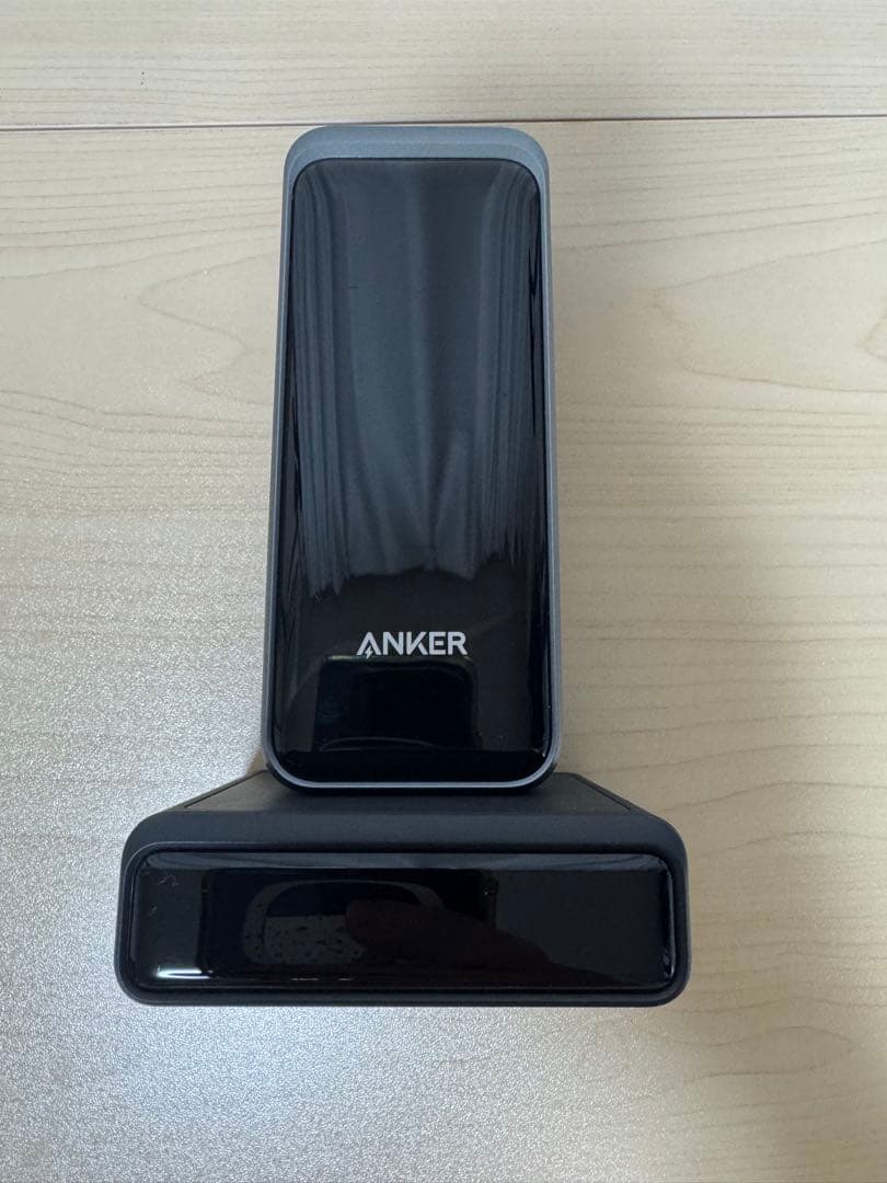 Anker Power Bank（12000mAh） + Charge base
