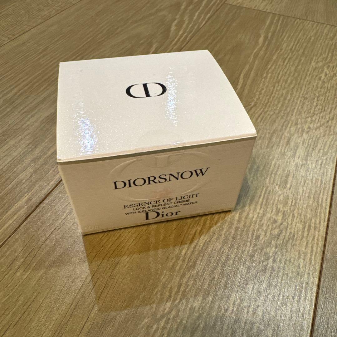 【新品未使用】DIOR  ESSENCE OF LIGHT 50ml