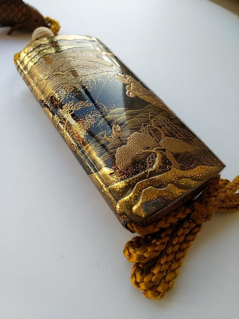 金地船人物高蒔絵印籠 梶川文龍斎作（江戸時代・美術館展示クラス