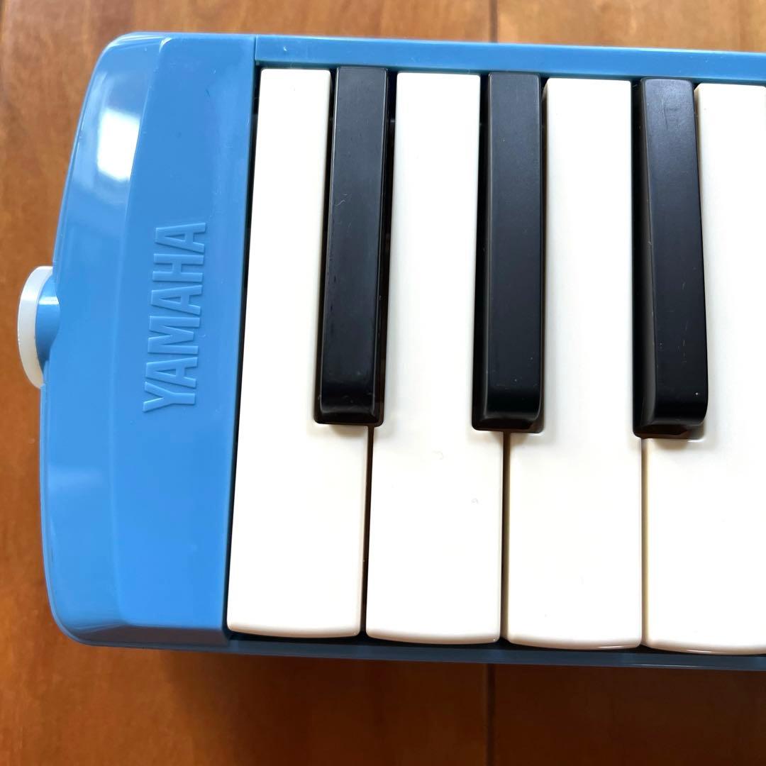ピアニカ 鍵盤ハーモニカ メロディオン ヤマハ P-32D 青 YAMAHA - メルカリ