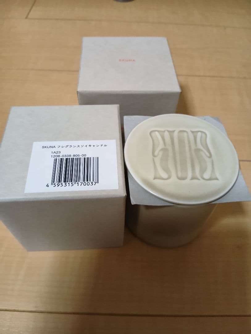 skunaのフレグランスソイキャンドル