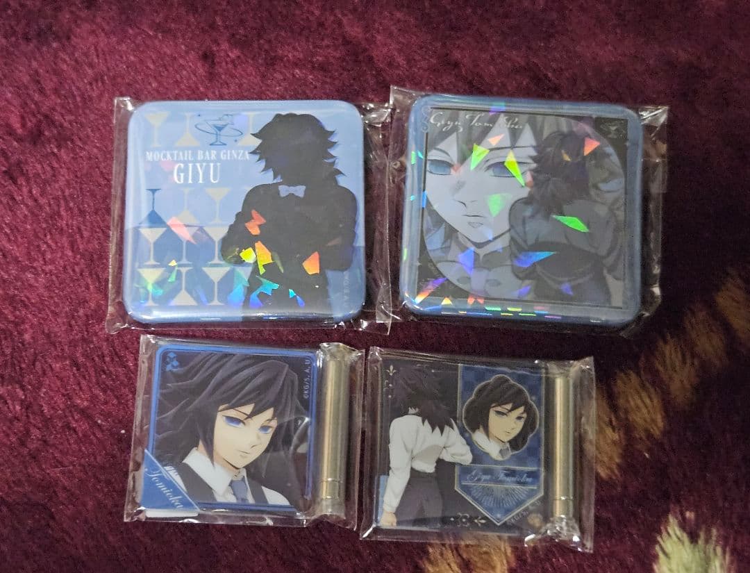 鬼滅の刃 モクテル ロト くじ グリッター缶バッジ 冨岡義勇 ミニ