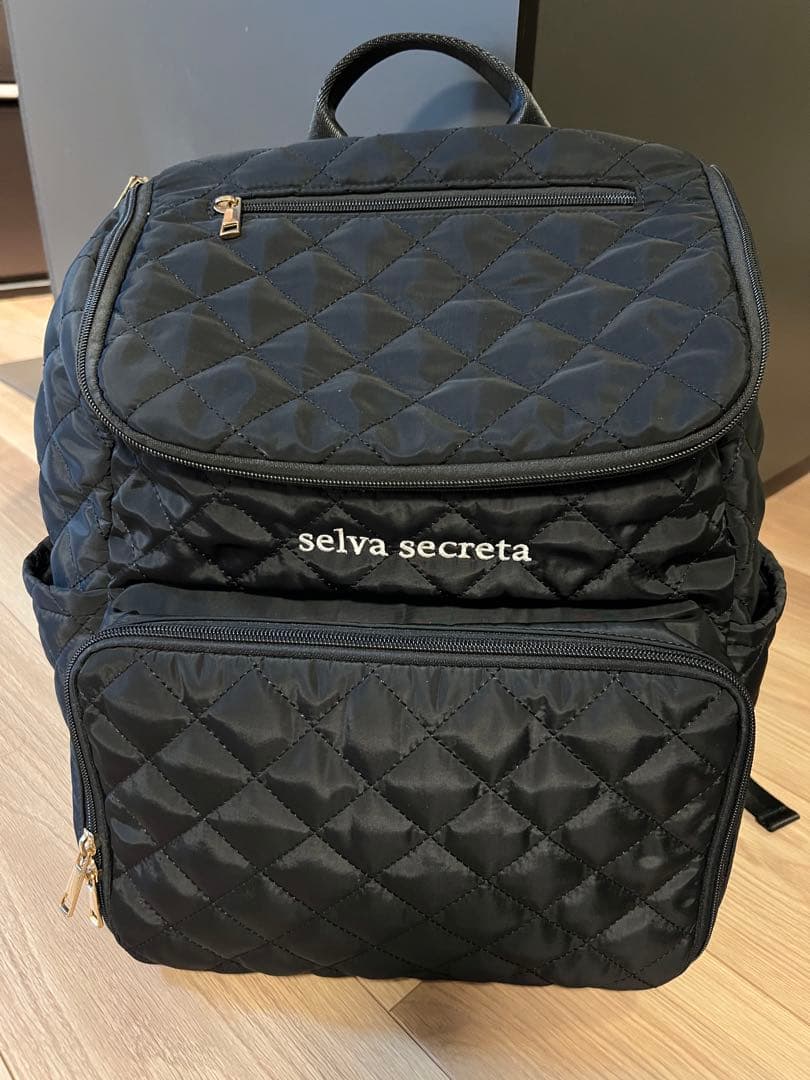selva secreta マザーズバッグ　ブラック