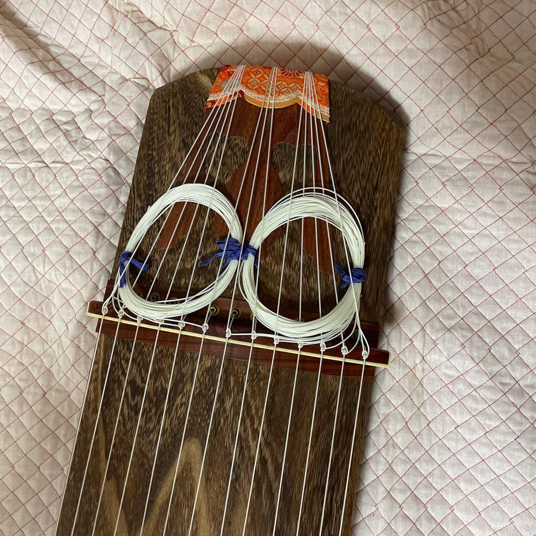 生田流お琴 13弦 付属品付き(送料無料) - メルカリ