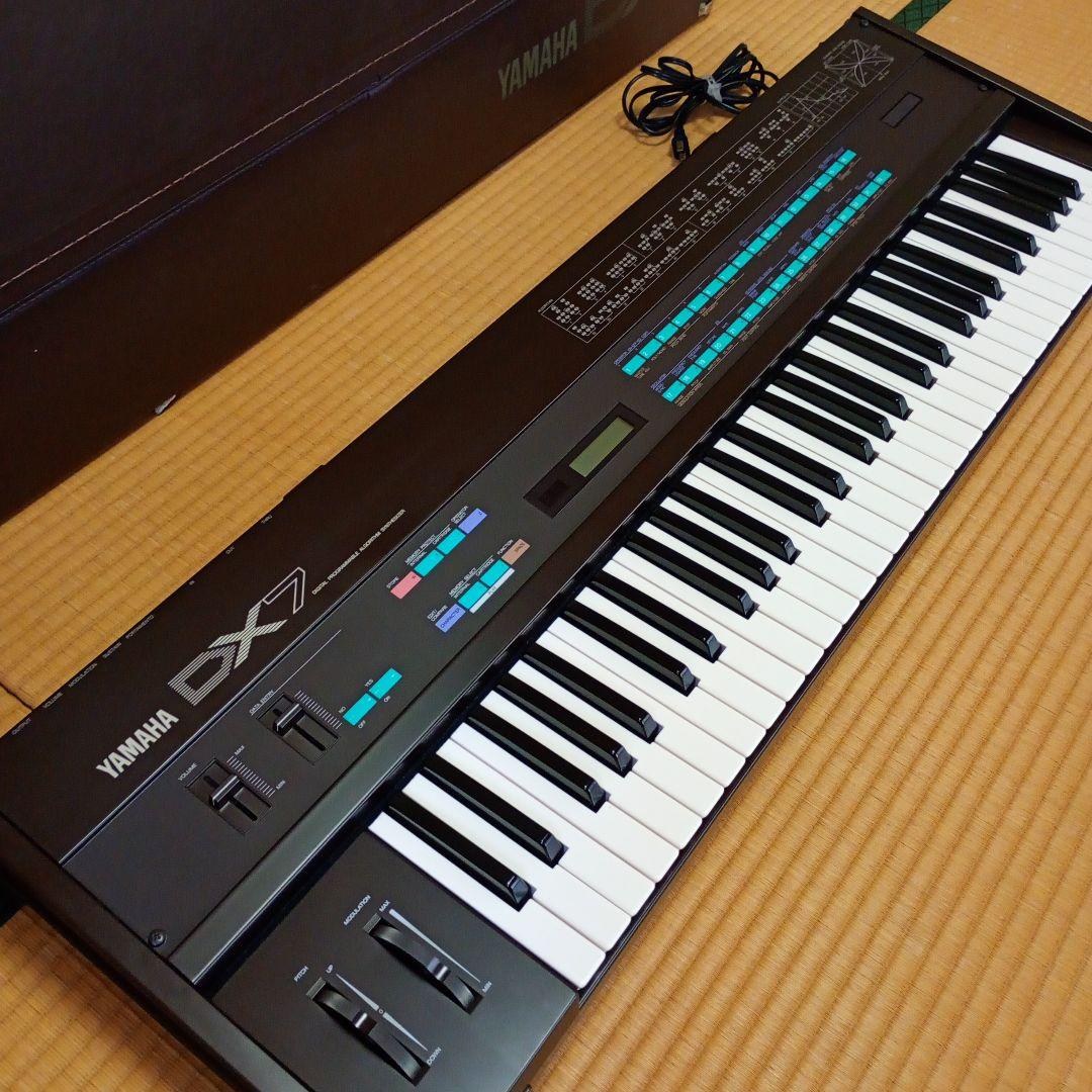 超美品 Yamaha DX7 アナログシンセ ハードケース付 Yahoo!オークション -「yamaha dx7 ケース」の落札相場・落札価格