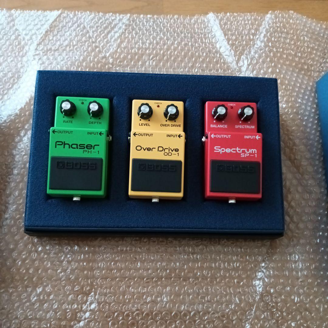 ギター BOSS 40th Anniversary Compact Pedals Amazon.com: BOSS BOX-40 Compact Pedal Limited Edition 40th