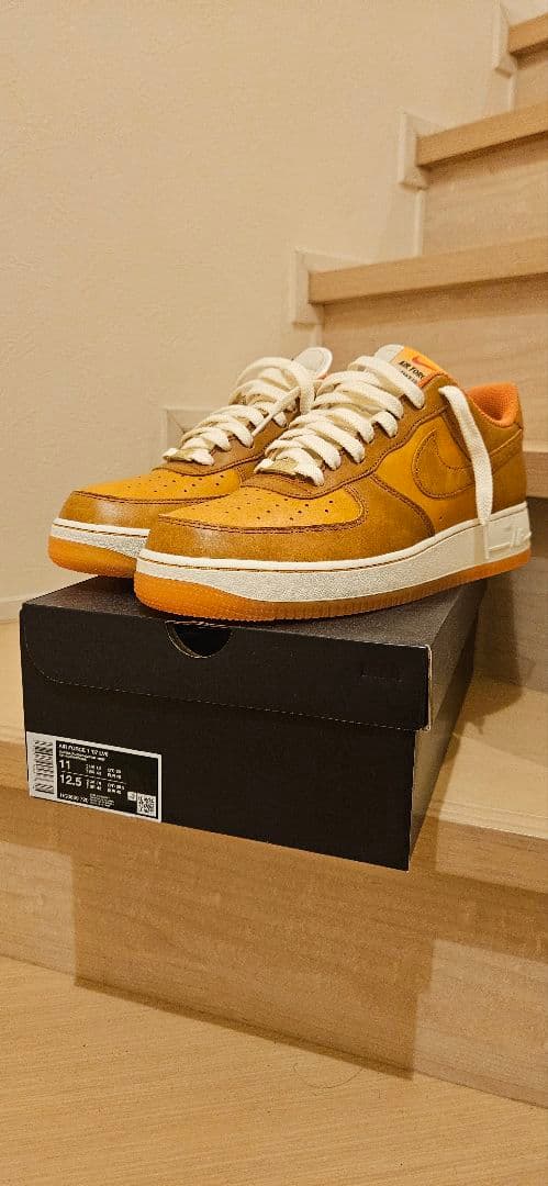 ナイキ　エアフォース 1 ラセット&サンセット　29cm ナイキ「エア フォース 1 “Sunset”」は、革靴のエレガンスを表現