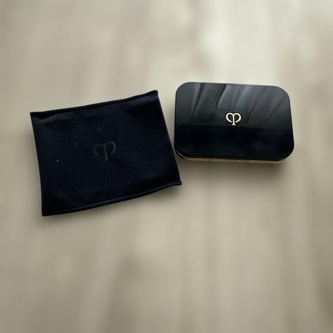 クレ・ド・ポー ボーテ パウダーファンデーション