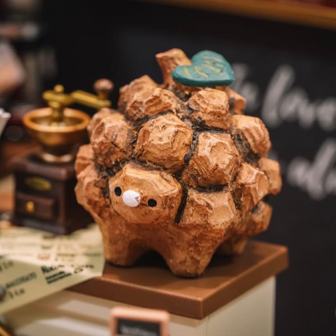 羅本製所 Robinceramicstudio 亀甲竜 羅本製所 ROBINCERAMICSTUDIO 亀甲竜 CP Huang | - Robin Studio が