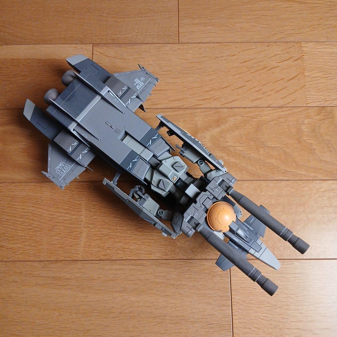 戦闘機型フィギュア グレー　ガンダム　メタルコンポジット