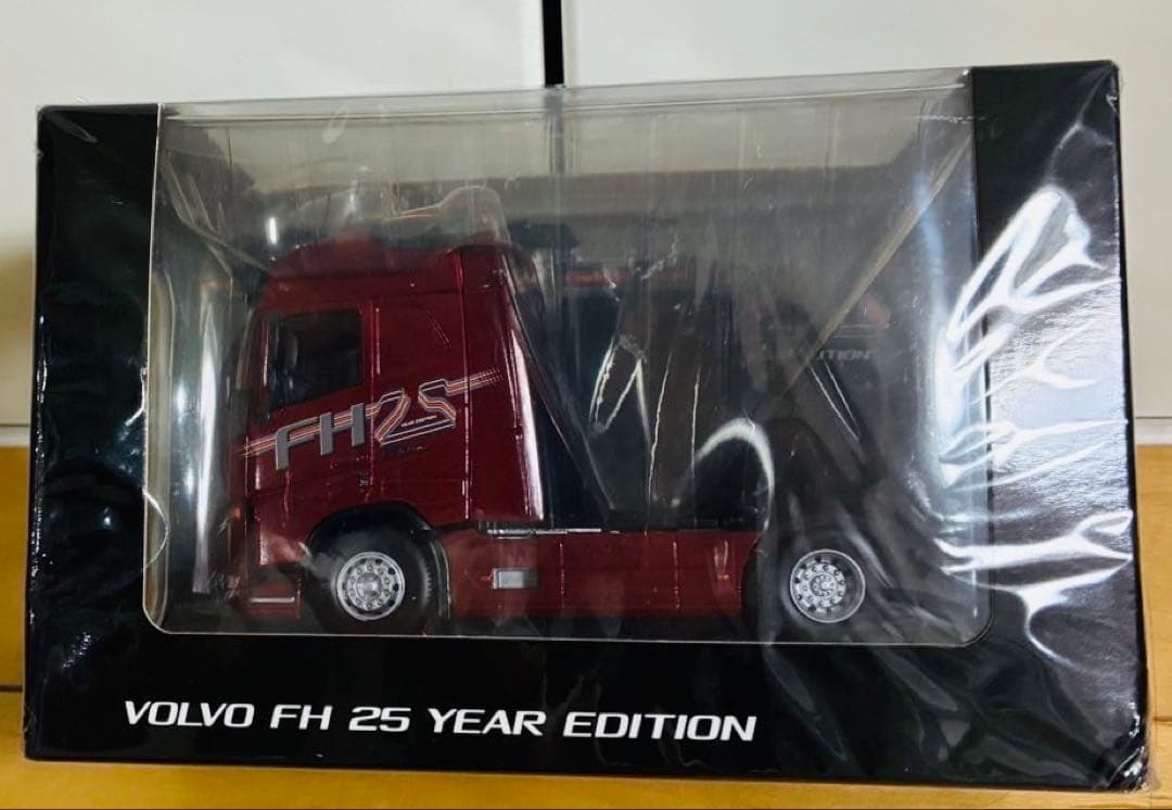 VOLVO 新品　FH 25 YEAR EDITION