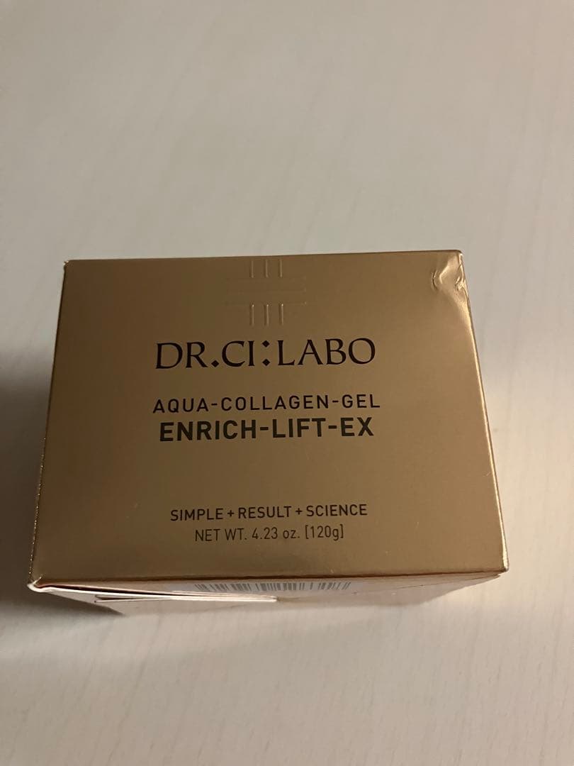 フェイスジェル・ゲル DR.CI:LABO AQUA-COLLAGEN-GEL