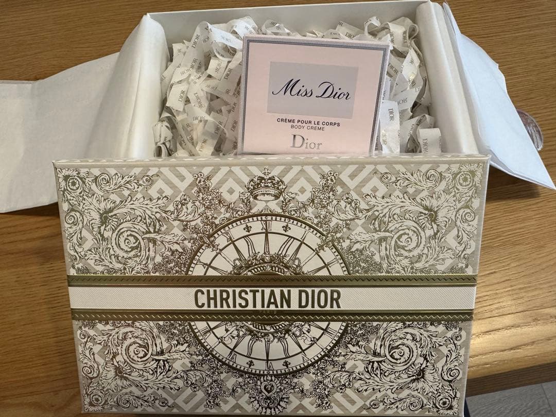 ミス　ディオール　ボディクリーム150ml Christian Dior（クリスチャン・ディオール） 只今決算セール DIOR