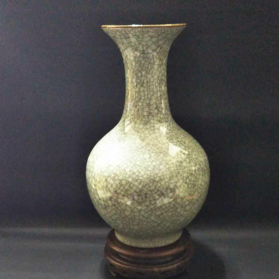 ※中国古美術/青磁氷列紋天球瓶(底款:官)