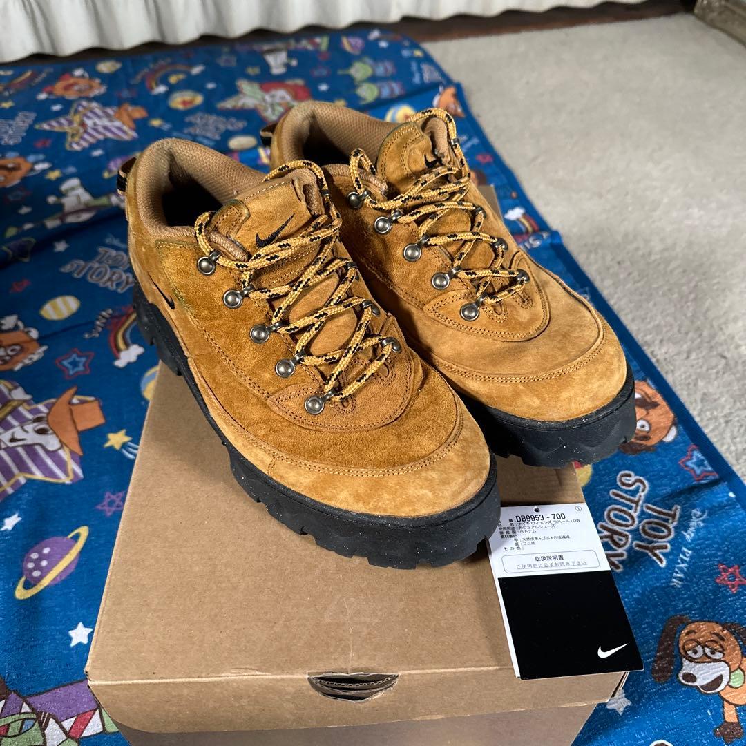 Nike w lahar low wheat ラハールロー