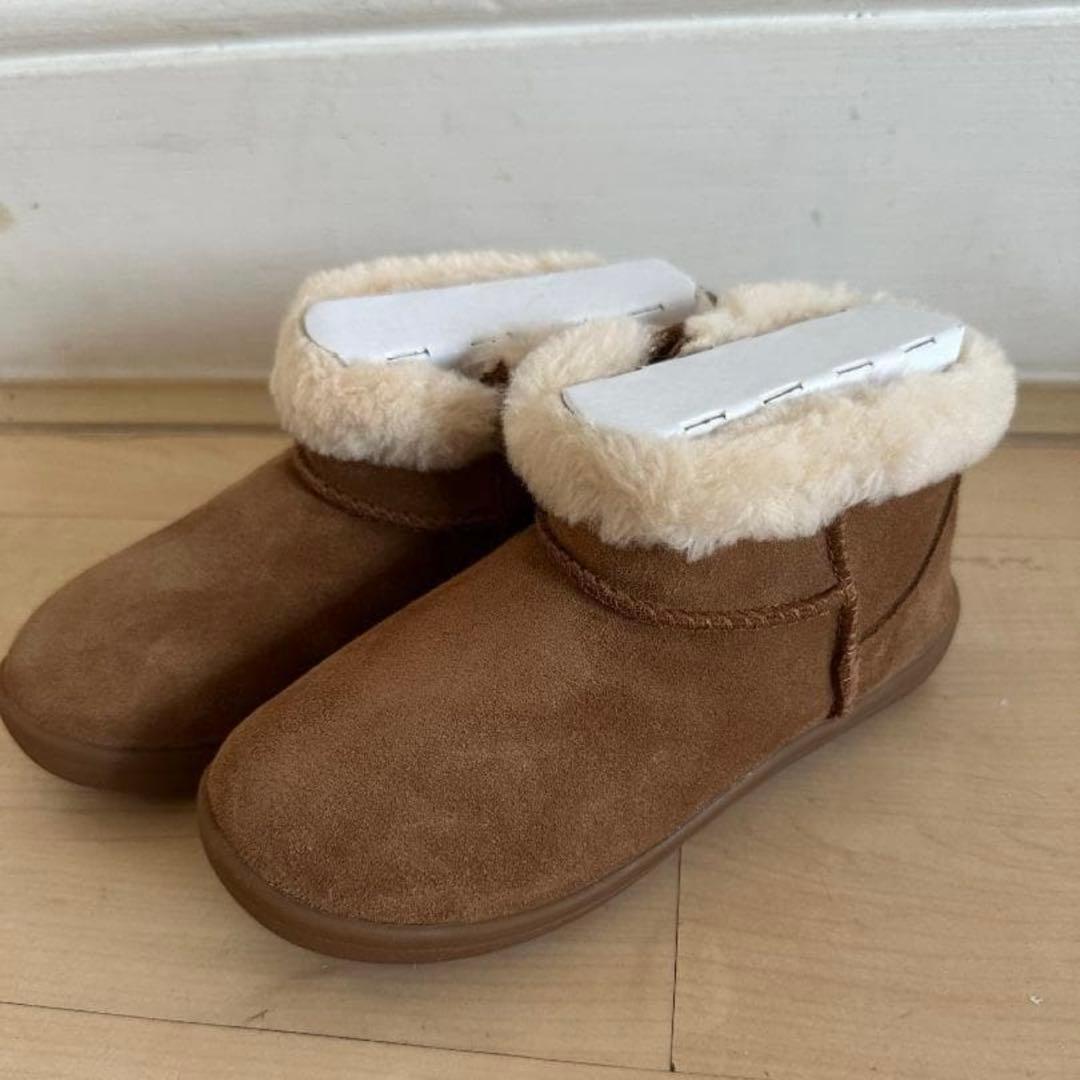 UGG キッズブーツ