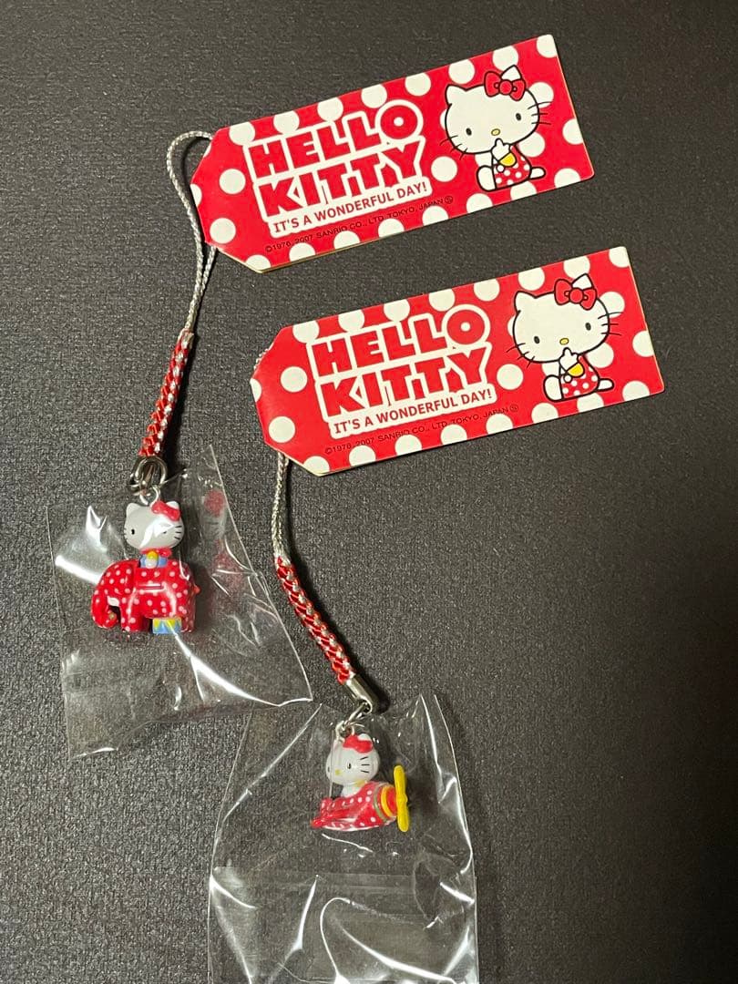 み*き様 激レア！ハローキティ 根付け ドットKT ぞう&飛行機　2個セット
