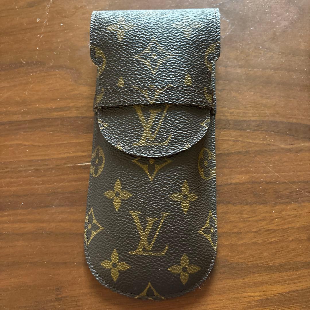 ルイヴィトン　モノグラム　メガネケース