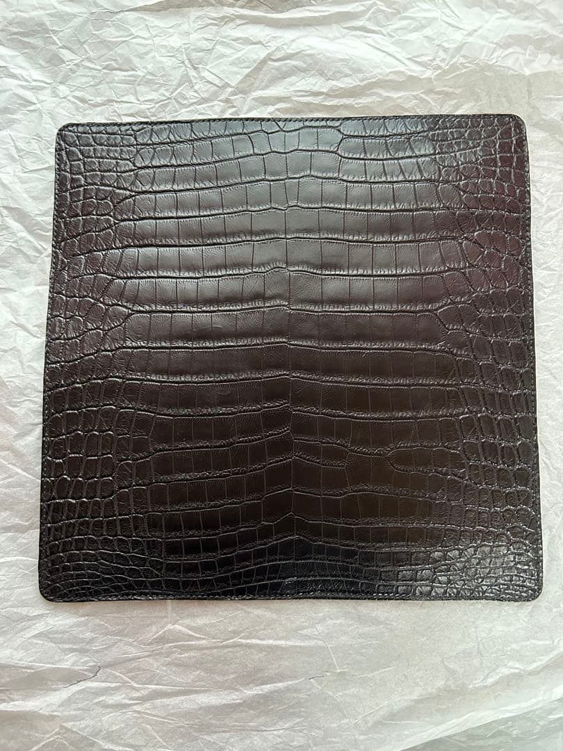 セール開催中⭐︎プロフ確認お願いします。ページ　クロコダイル　時計マット