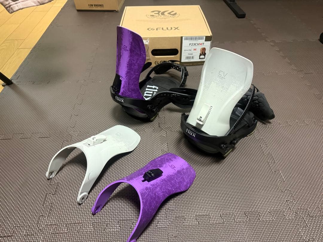 d*7様 FLUX CV Mサイズ　ビンディング