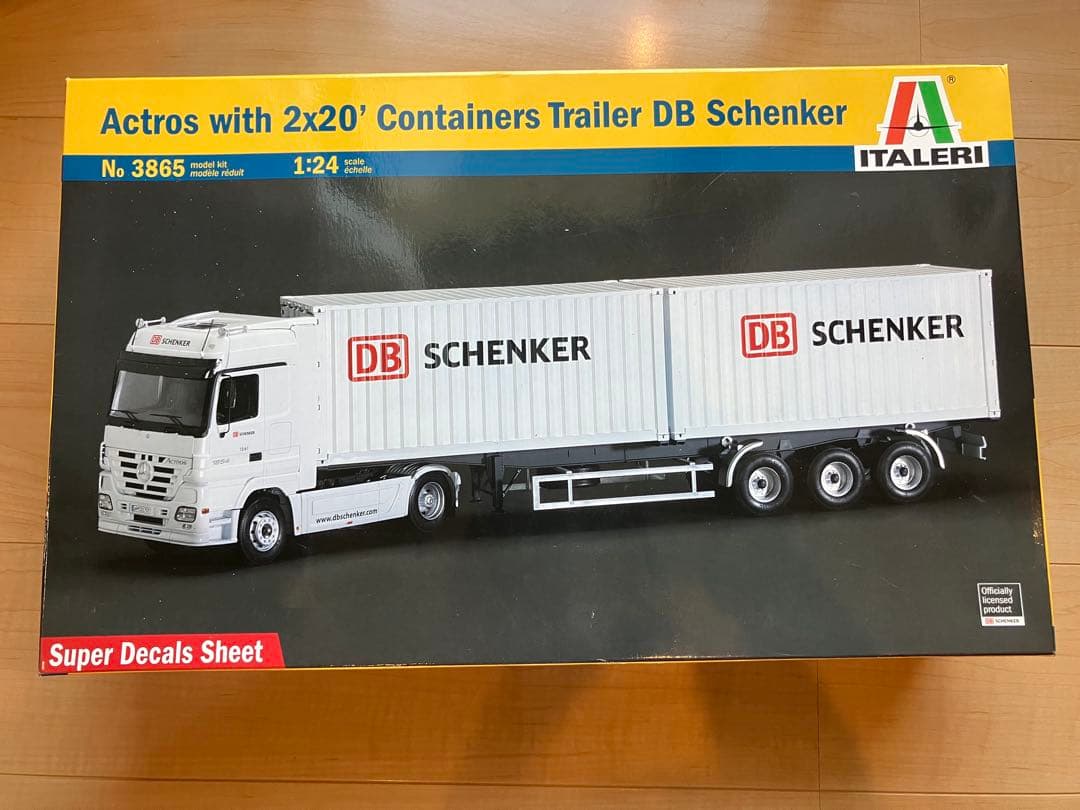 イタレリ　1/24 トレーラー　アクトロス